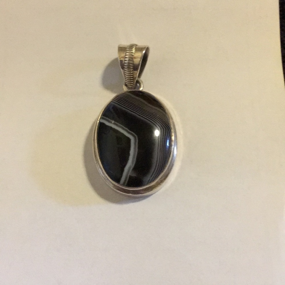 Decoric glass necklace pendant